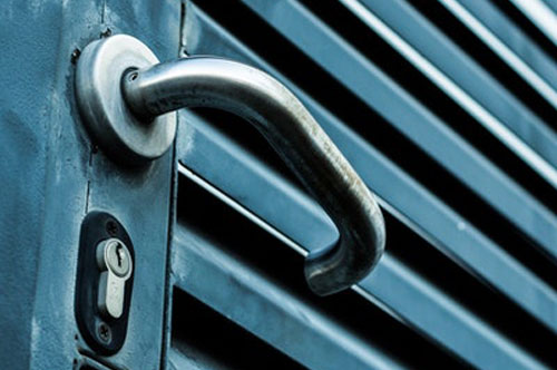 Locked Out? Gain Entry with 24 7 Locksmith Service